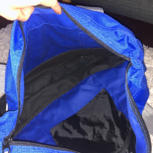 EUC Roots gym bag - Picture 3 of 4